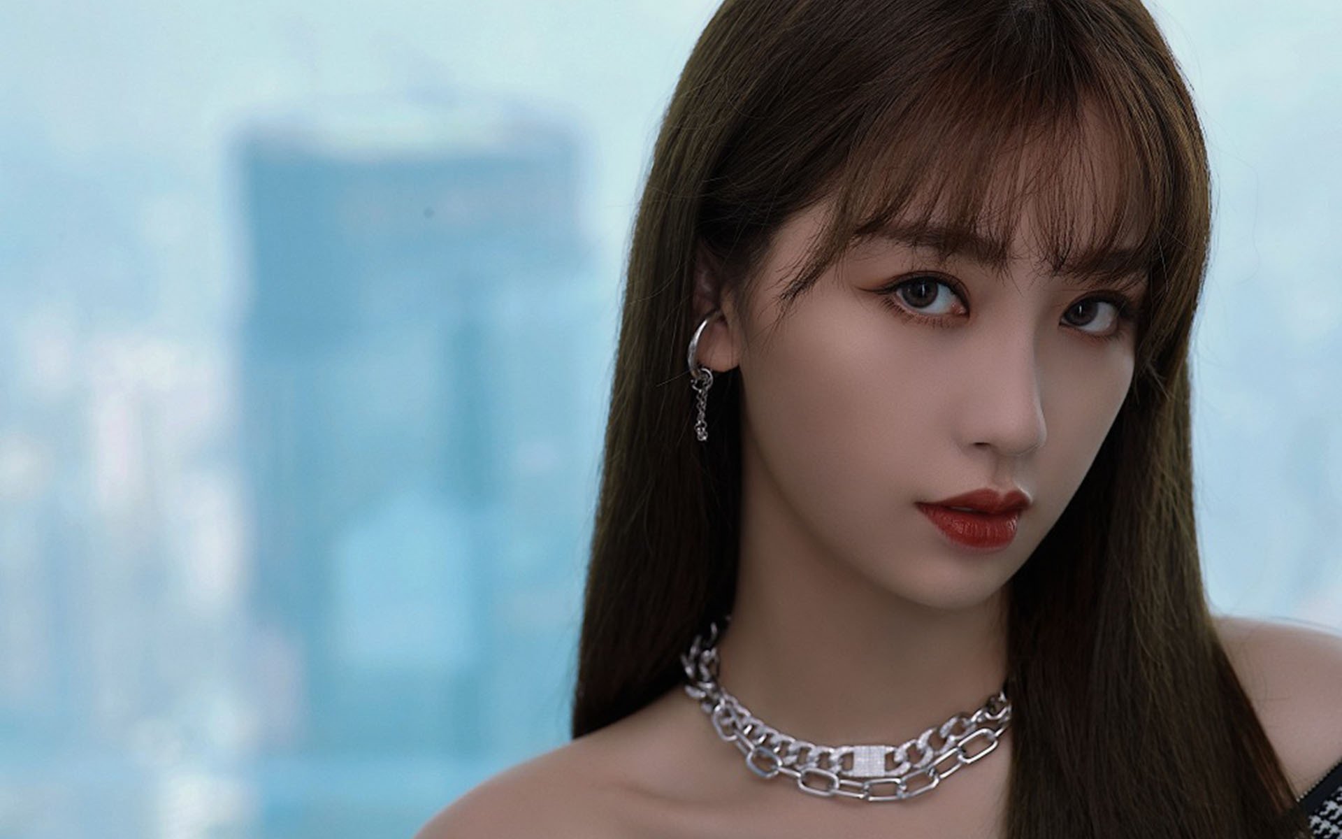 开云全站-_未来运动雕塑展：艺术与运动的完美结合_，运动主题雕塑设计说明