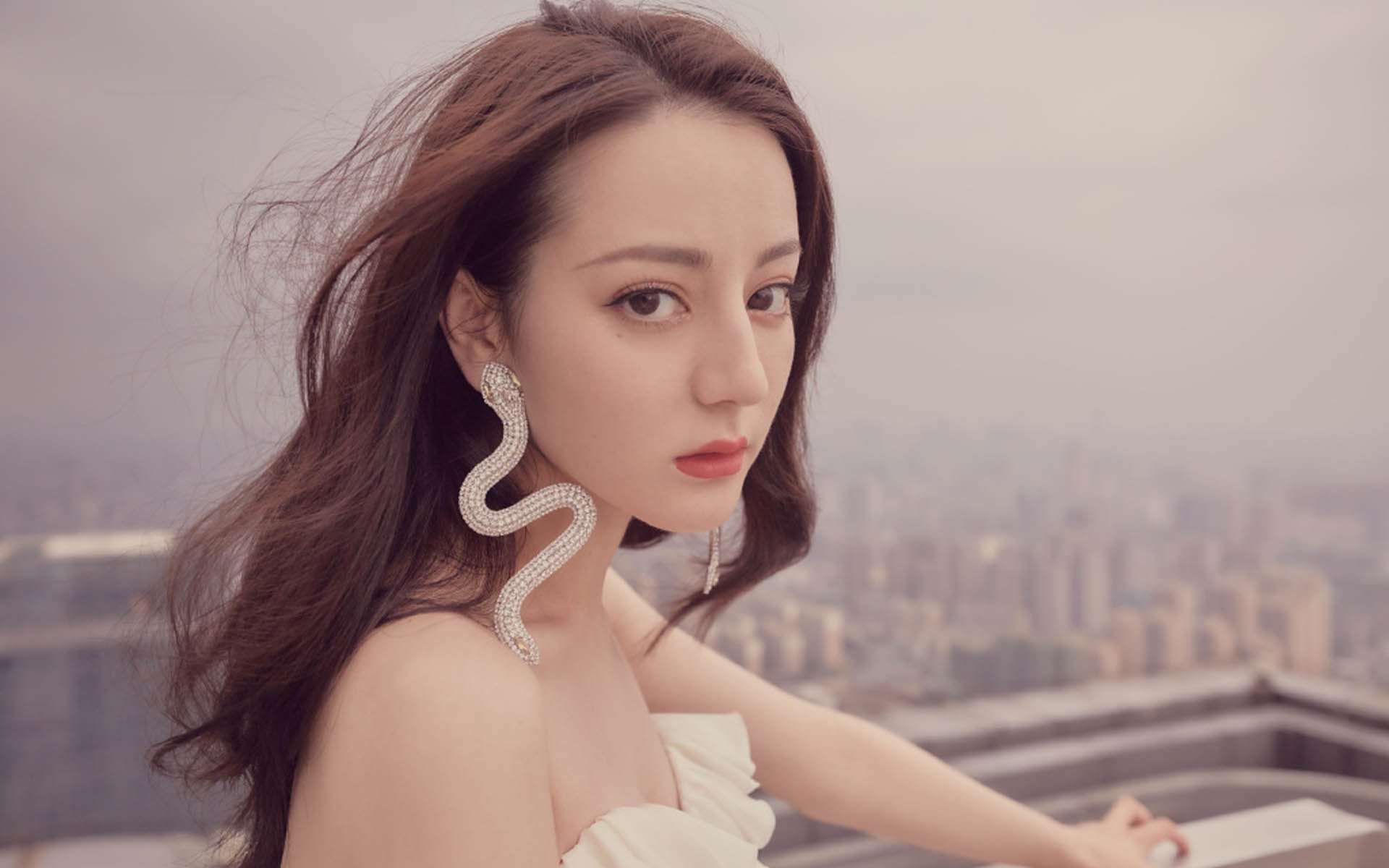 Kaiyun APP-德甲：勒沃库森2-2平沃尔夫斯堡，恩昆库精彩长传助攻，勒沃库森vs韦恩