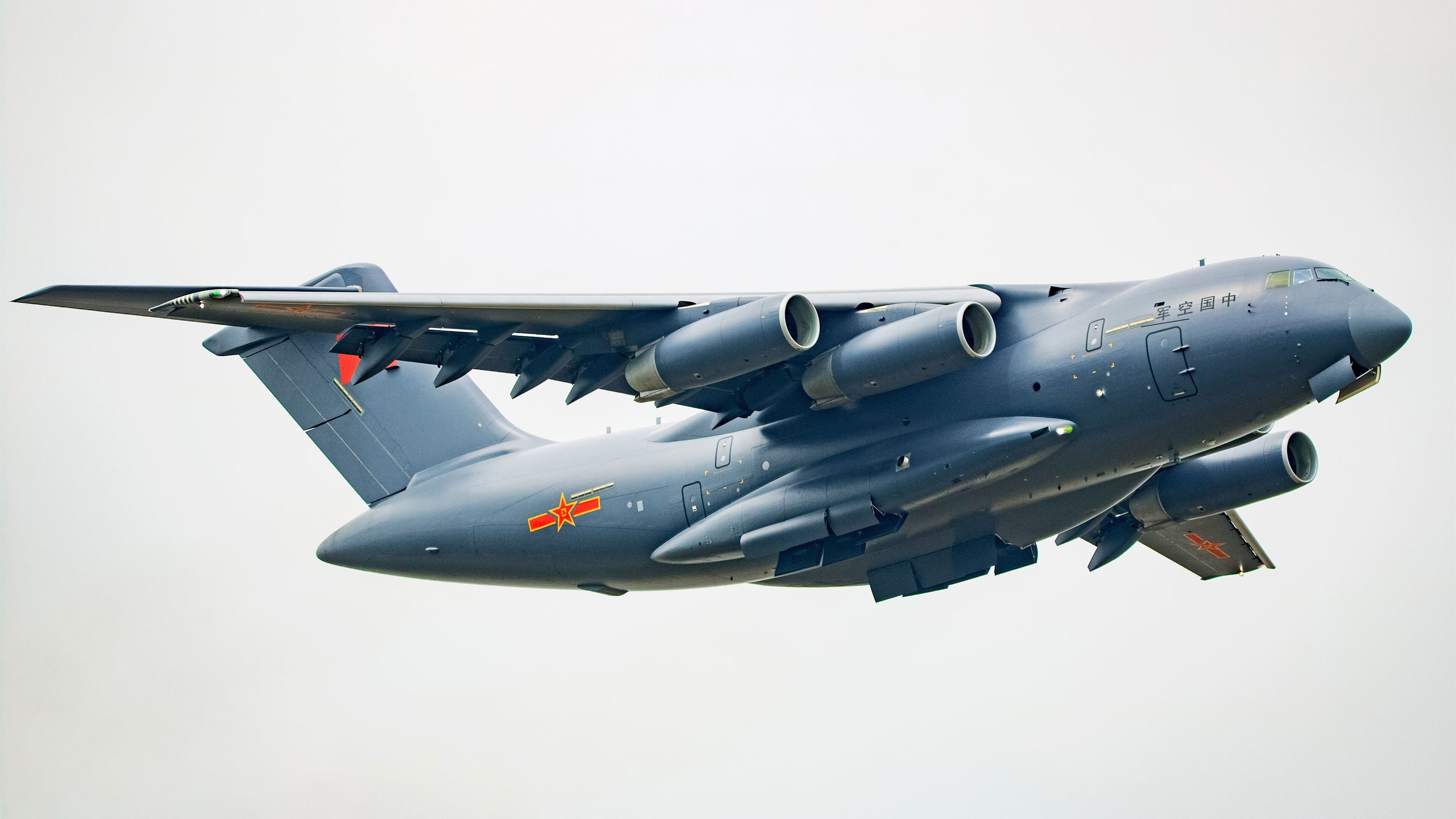 新西兰全黑队通过高效反击迅速拉开比分差距,新西兰全黑队服