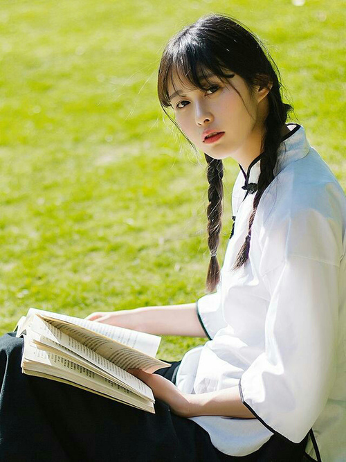 西甲转折点：变攻为守的精彩演绎，西甲转播分成改革