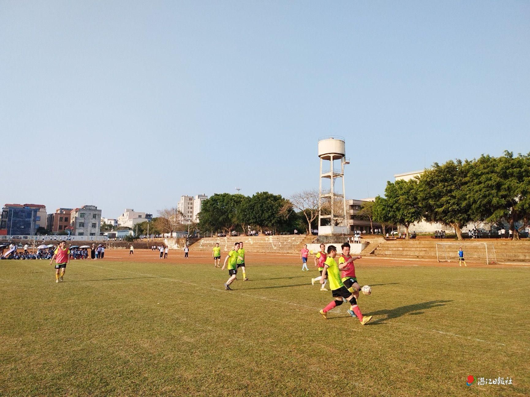 开云体育:中国足球校园足球的普及效果与社会影响评估的简单介绍