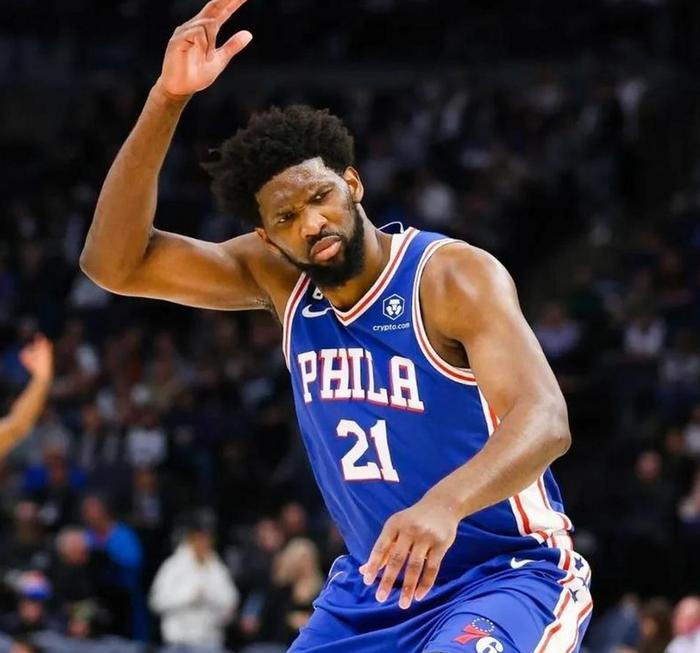 开云体育:76人队新赛季:米尔顿能否在进攻端展现更多技巧,为球队提供更多得分选择?的简单介绍 开云体育:76人队新赛季:米尔顿能否在进攻端展现更多技巧,为球队提供更多得分选择?的简单介绍